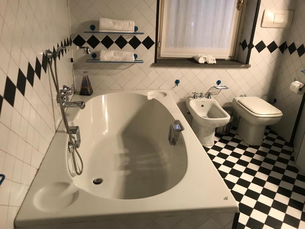 Gatto Bianco Bergamo 9 Apartman Kültér fotó